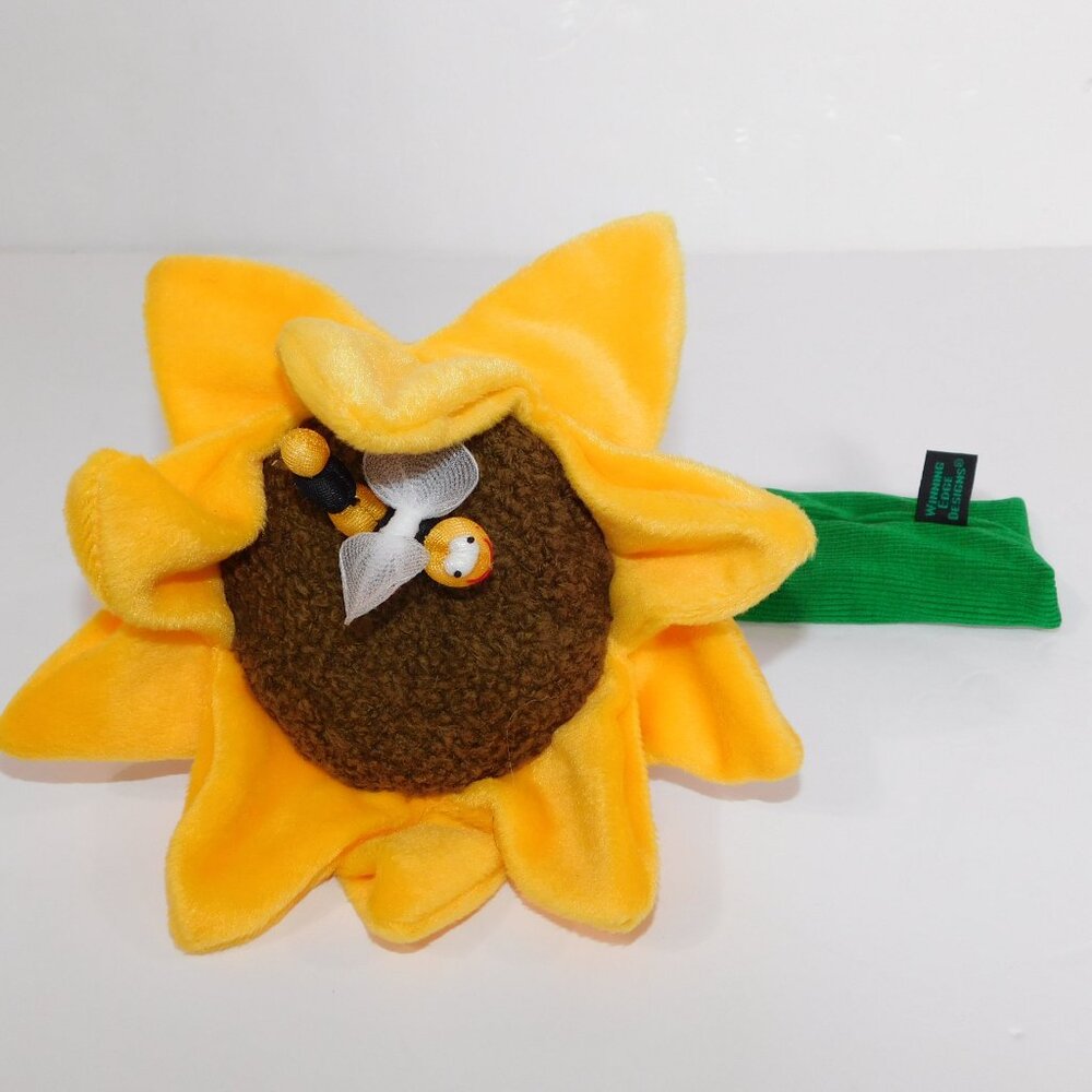 Winning Edge Designs Sunflower Bumble Bee Golf Driver Headcover NEW Flower 20087 - Picture 1 of 10